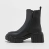 Women's Sterling Chelsea Boots - Wild Fable™ Black