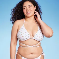 Women's Floral Print Strappy Triangle Bikini Top - Wild Fable™ White -Wild Fable Elegant Shop GUEST 623601bb 911c 4193 9089 d62d940e06f6